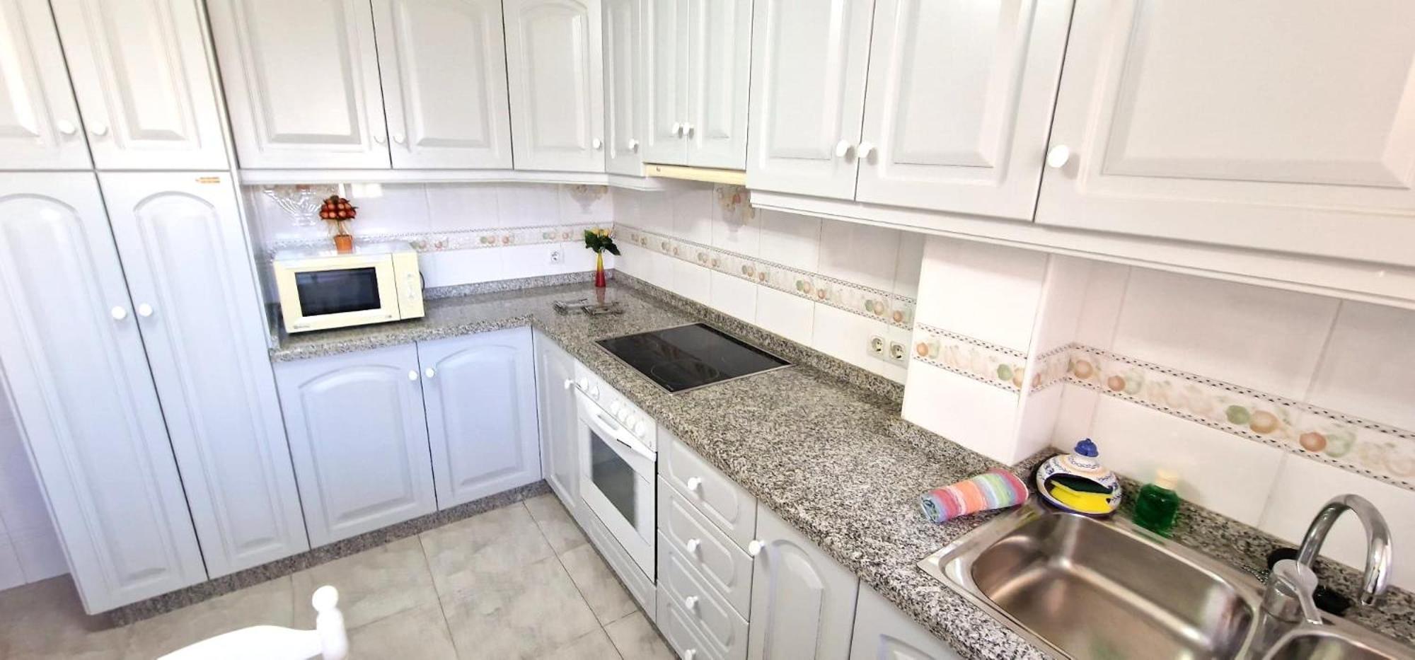 Ranchos, B-3 Appartement *